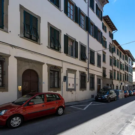 Pilastri 35 Apartament
